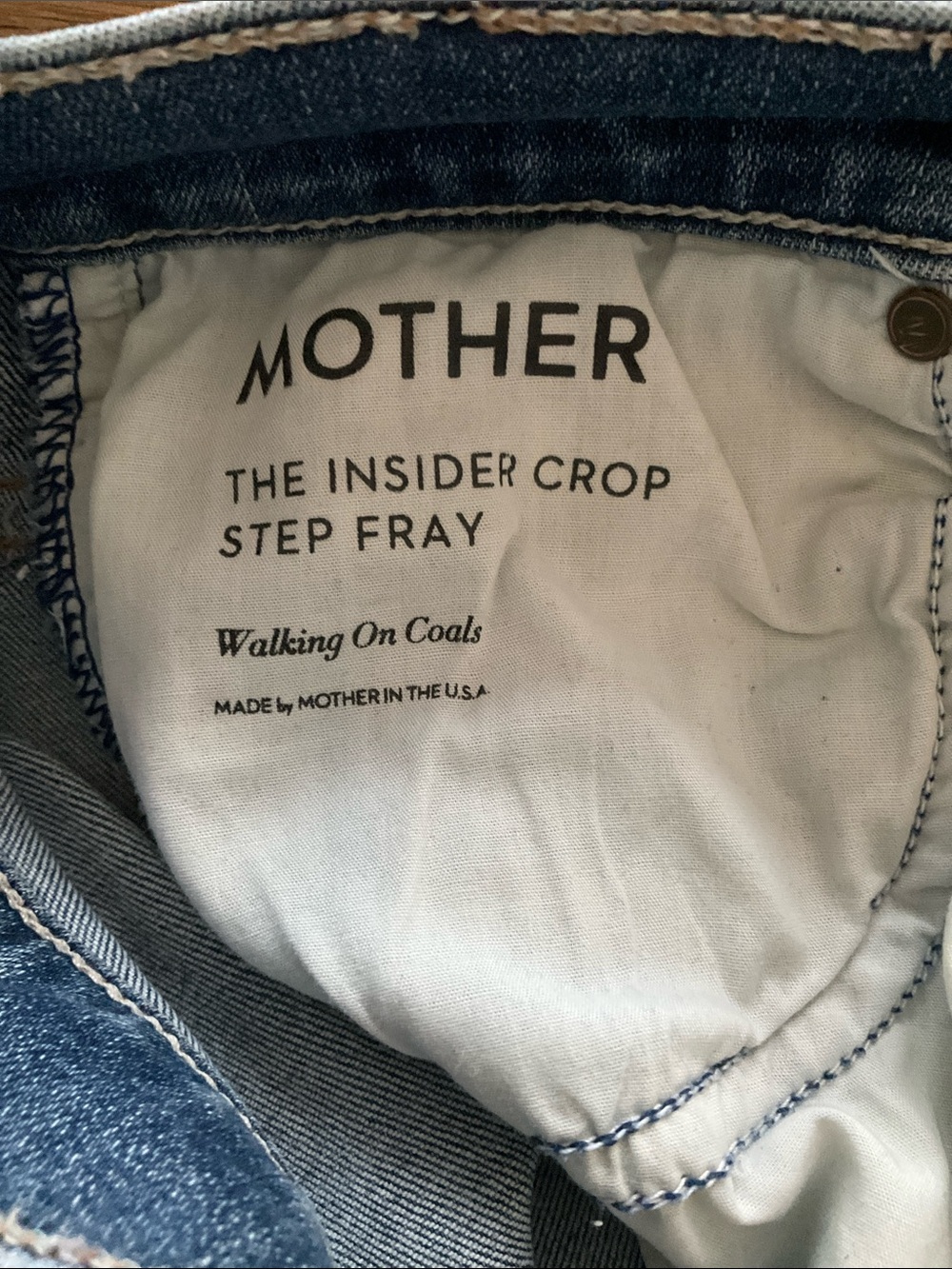 🐝MOTHER Step Crop Fray🐝 - Picture 4 of 4